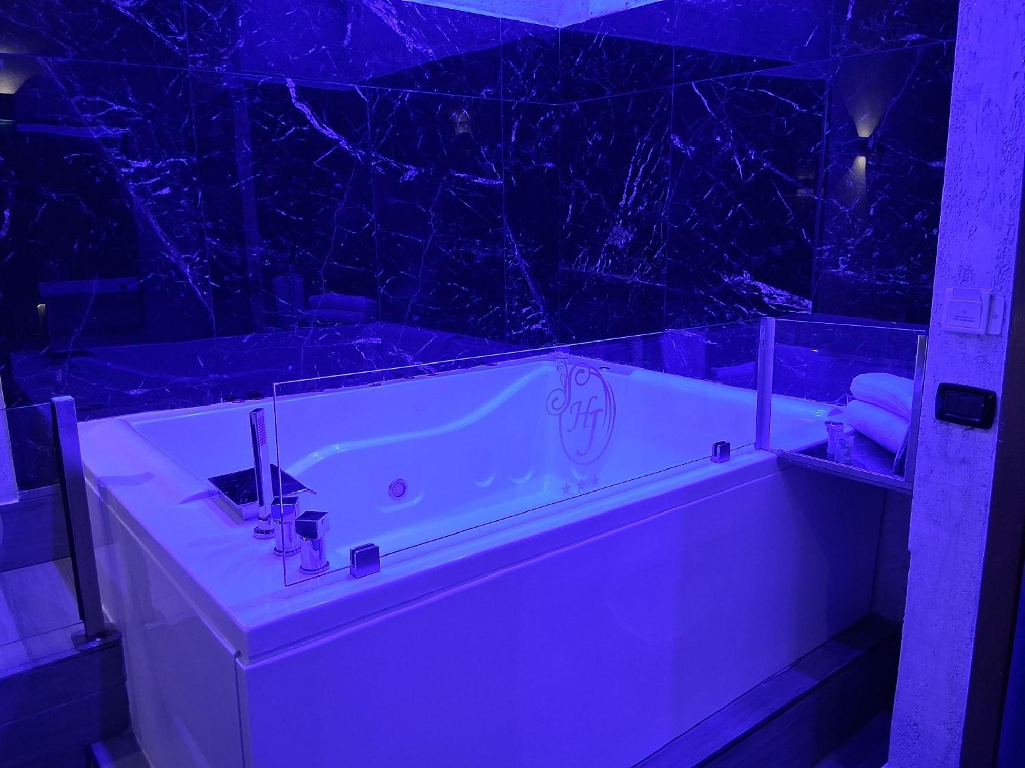 Hotel Joy Castel Volturno Dış mekan fotoğraf