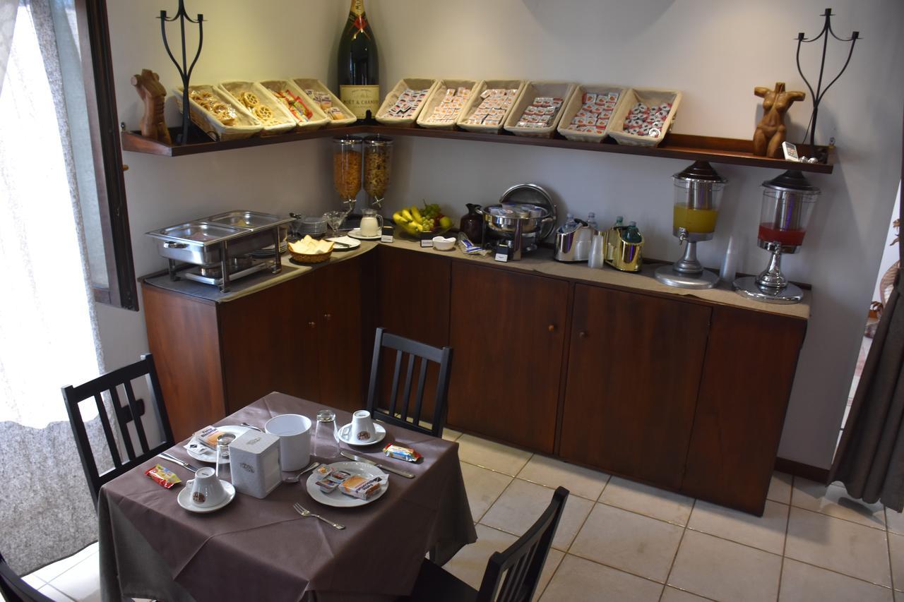 Hotel Joy Castel Volturno Dış mekan fotoğraf